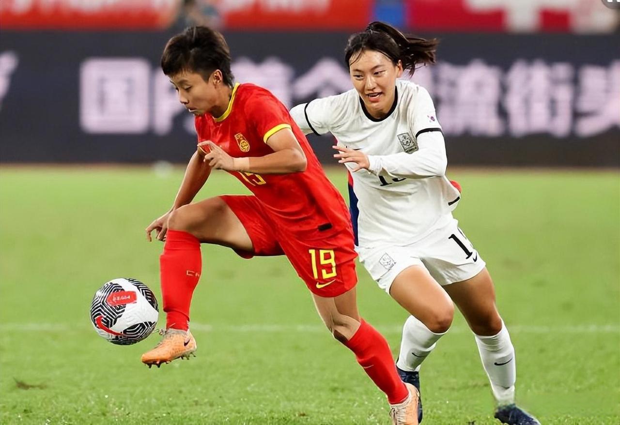 包含中国女足主力中场张倩连续传球成功，助攻队友取胜的词条